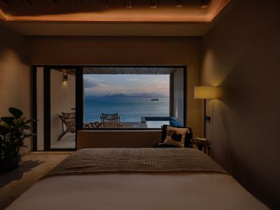 Akana La Hidden Villa Retreat