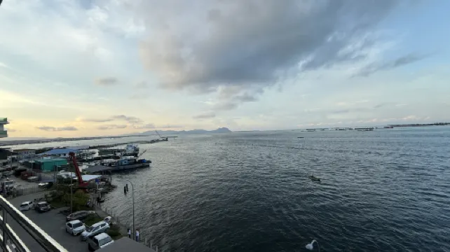 LANSE OCEAN SEAVIEW HOLIDAY HOTEL(Semporna BranchChinese Butler/Near the Pier Seafood Market) فنادق مميّزة Photos