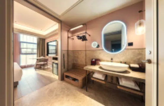 Mercure 호텔 신양 바오펑 광장