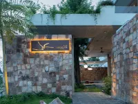 Serene Vita Retreat Hoteles en Kep
