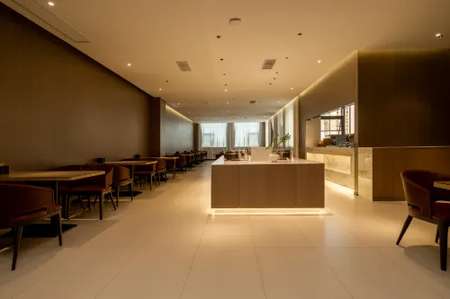 Baitai Wanyi Hotel (Huangshi Daye Development Zone Baihua Road) - balcony
