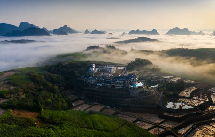 Chongzuo Dreamy hill resort