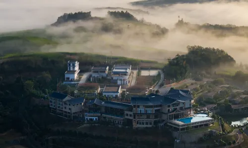 Chongzuo Dreamy hill resort