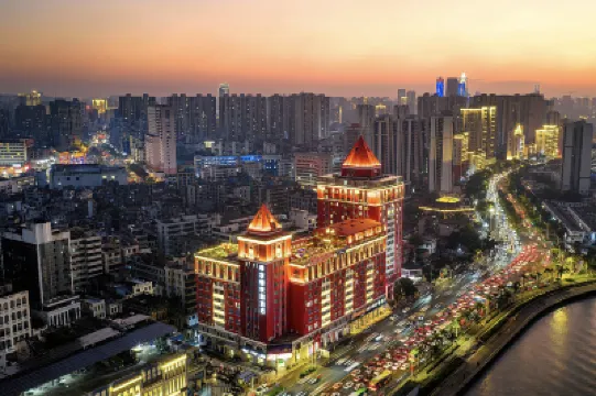 Hampton by Hilton Haikou Qilou Old Street Hotels in 