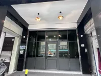 Twilight Voyage Hotels near Dome of Light