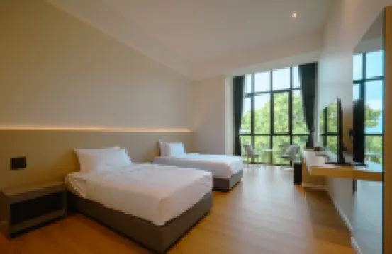 Grand The Room Hotel 甘烹碧酒店