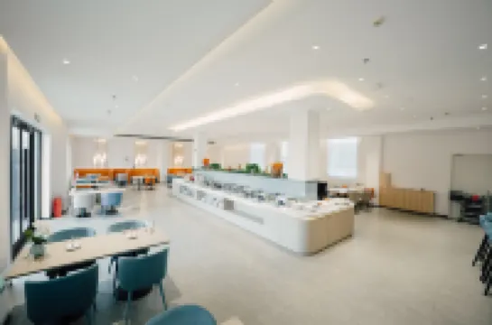 Jinjiang Hotel (Xinmin Municipal Government)