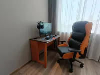 Jingfang X E-Sports Hotel (Dongyang Renmin Road Subway Station)