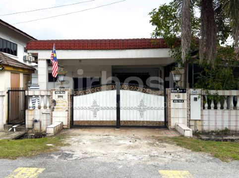 Family Home Ampang Utama | Muslim Friendly (9 people)