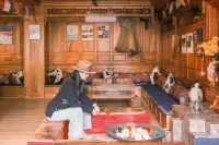 Elodie private resort at Lugu Lake - breakfast