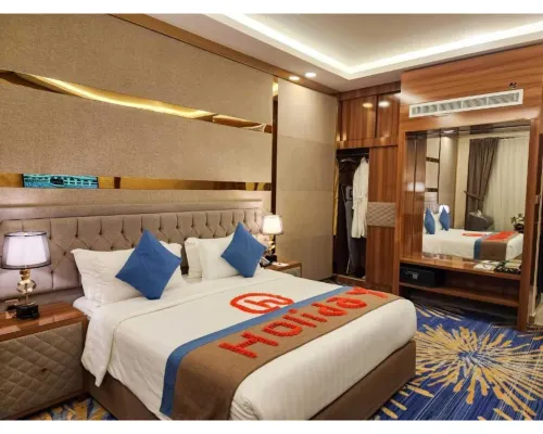Sunday Grand Al Khobar Hotel Formerly Holiday Al Khaleej Hotel in zona Centro Commerciale Oasis Mall