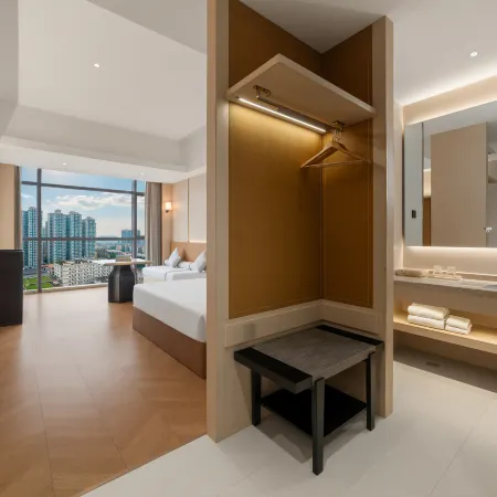MEHOOD LESTIE Hotel (Zhanjiang Chikan Old Street Scenic Area) Hotels in Zhanjiang