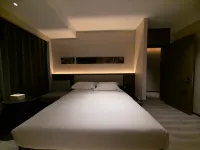 The arcade old street·good trip·GU Hotel