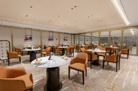 Golden Eagle Summit Hotel - Frühstück