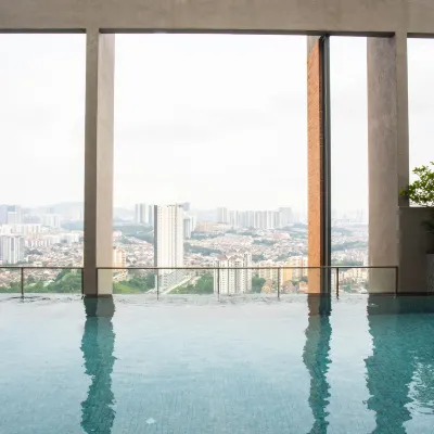 Millerz Square Luxury Home by Guestonic Отели рядом с достопримечательностью «Арена «Мега Стар»»