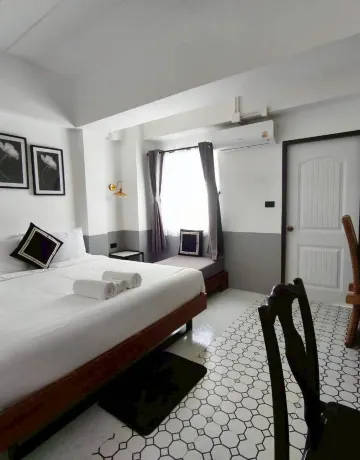 ห้องซูพีเรียร์ พร้อมระเบียง