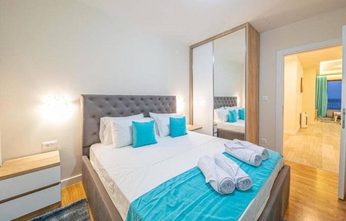 Seafront Apartments Petrovac