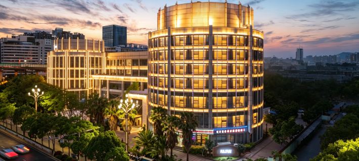 G  MANSION HOTEL Hotels in Kunming