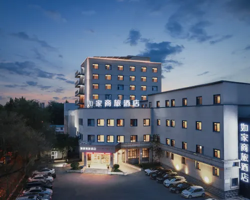 Homeinn Selected Hotel (Shenyang Changjiang North Street Beiling Park) โรงแรมใกล้สวนนูเจียง