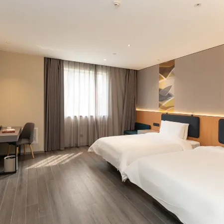 Home Inn Selected (Dezhou Wucheng County Government Branch) Отели в г. Учэн
