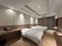 Tianzi Hotel (Zhaoxiang Platinum Times)