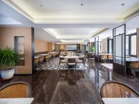 Lianxing Hotel - 2-Star
