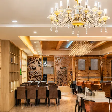 Yucheng Hotel Yunnan Yuxi Xinping Shihao Branch