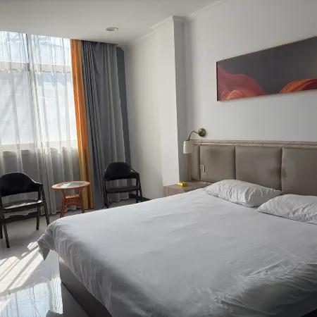 Shunfeng Hotel