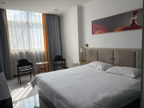 Shunfeng Hotel