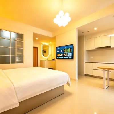 Huayi Homestay (Xi'an Dayan Pagoda Qinglong Temple Subway Station) 청룡사 주변 호텔