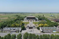 Linzhang Hetang Yue Se Business Hotel