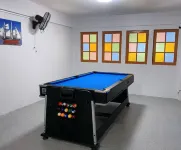 Yoosabai Hostel And Guesthouse - Pensionat