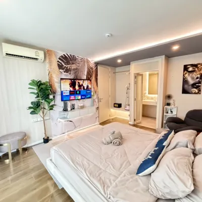 Bayphere Residence Sea View Private Beach With Fitness and Pool Hotels near Preecha Seafood Restaurant