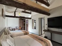 Yu Family Quadrangle Inn Hotel di Luoyang