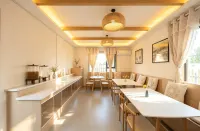 Dunhuang Zemengshi Dune View Homestay - breakfast