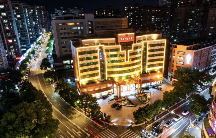 China Pearl Hotel