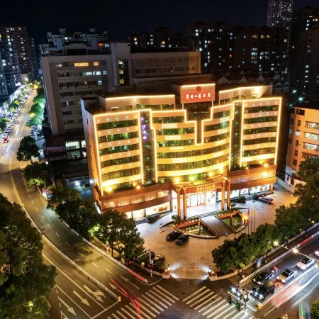 China Pearl Hotel