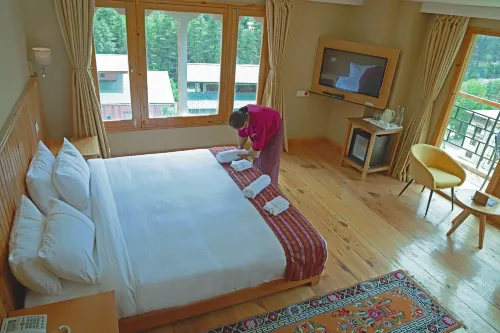 Hotel Cholay Khangzang - 陽台