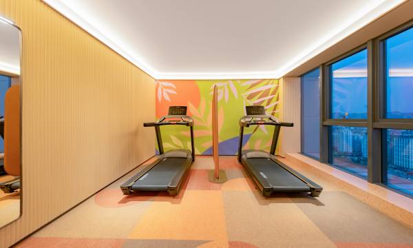 Orange Hotel