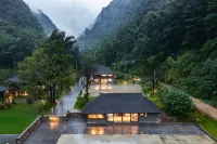 Cangyuan Awa Lixinli Villa - 2 stelle