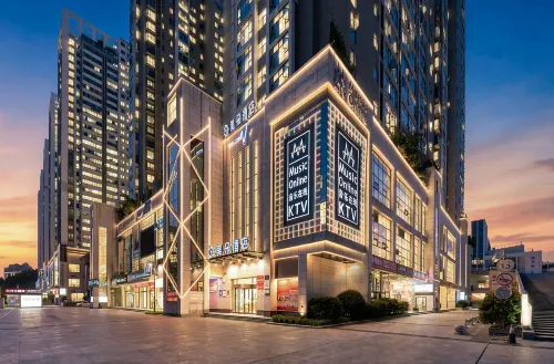 Meiduo Hotel (Shanghai Road, Hanjiang Normal University Branch) - parking