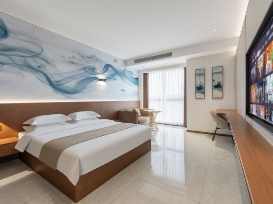 Xinhuan Hotel (Tea Garden East Station)