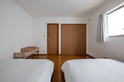 Dazaifu Tenmangu 5-min walk・Conv. store 1 min｜Quiet residential flat｜2-5 guests, free parking - Park Yeri