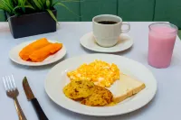 Azuán Suites Hotel by GEH Suites - Breakfast