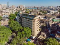 Veee Hotel Hotel in zona Hejiang Attic