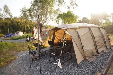 Moonshadow - Starry Night Riverbank Campsite Отели в г. Фоган