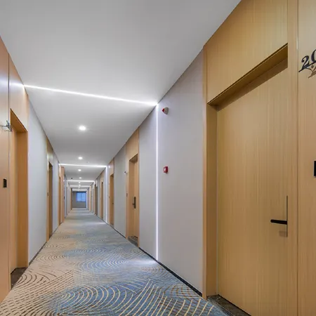 Qingmu Hotel (Danyang Xinshikou)