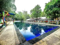 Bumi Kedaton Resort Hotel di Sukadana Ham