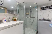 Zhongshan Qijiang River View Apartment Hotel (Xingzhong Square，Sun Wenxi Pedestrian Street) Hotels in Zhongshan