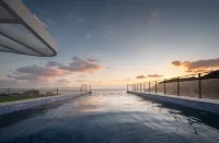 Sea Cliff Hotel